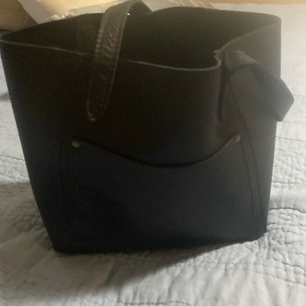 Leather bag
